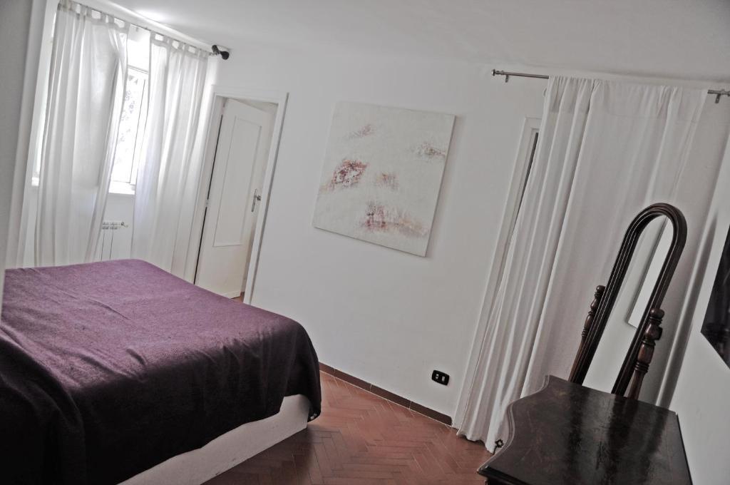 נאפולי Residenza Le Rose Villa D'Arte חדר תמונה